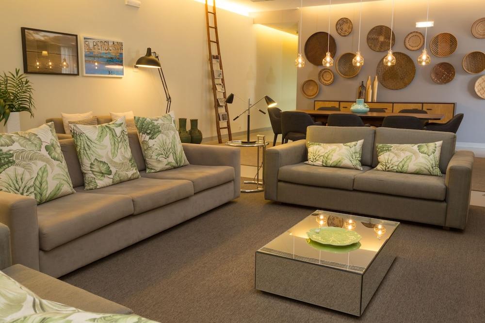 Ozadi Tavira Hotel Экстерьер фото