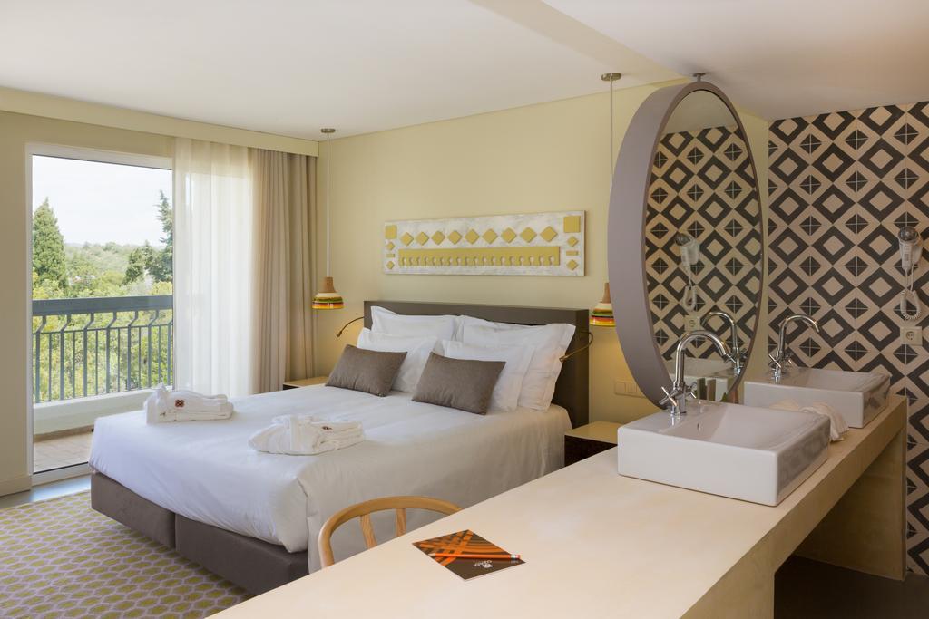 Ozadi Tavira Hotel Экстерьер фото